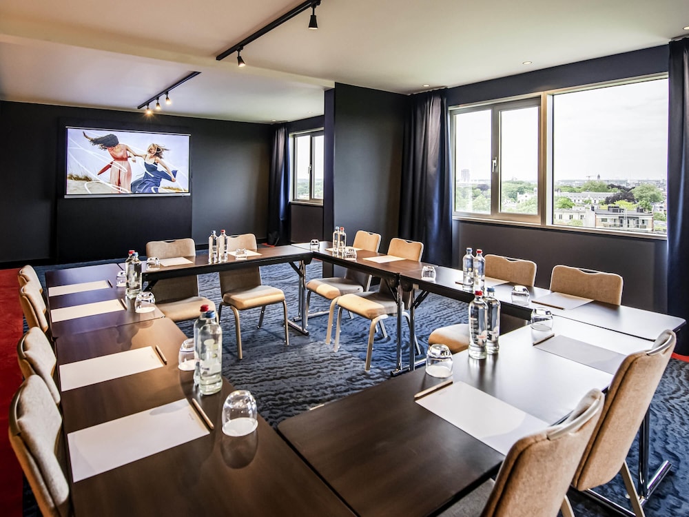 Pullman Antwerp 34/37