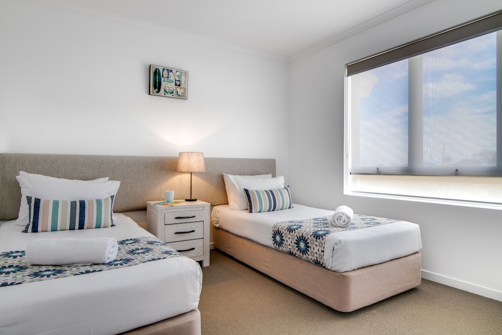 Sand Dunes Resort 8/50