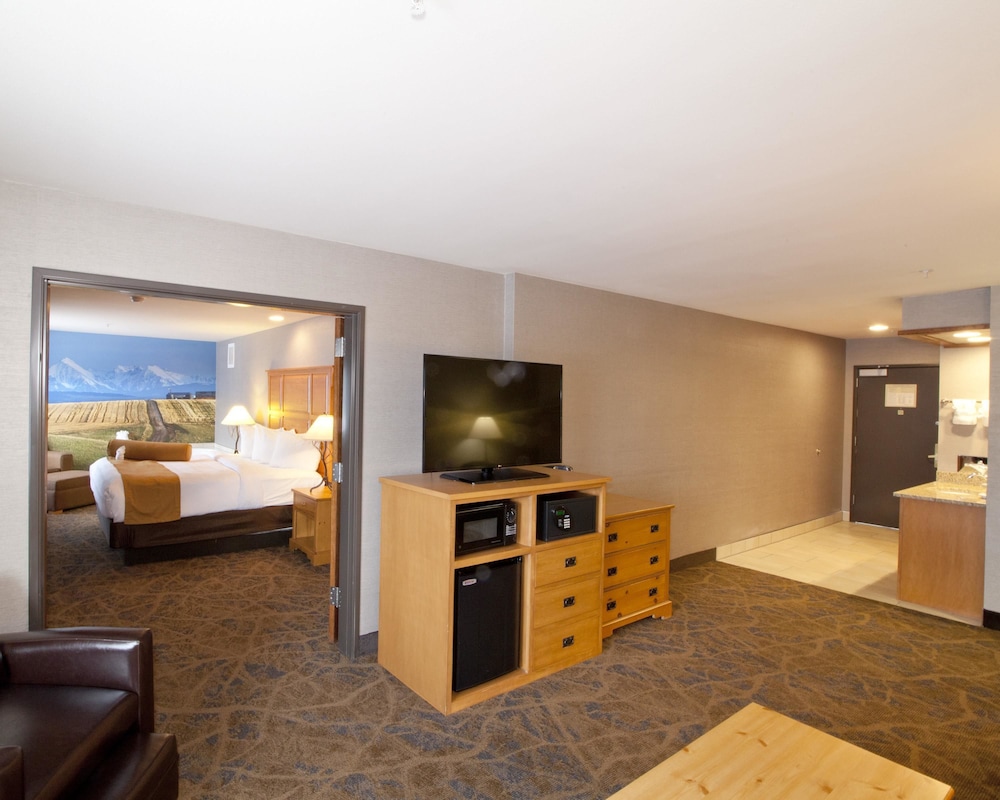 Best Western Plus Grantree Inn 45/52