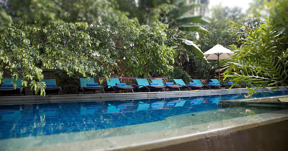 Ariyasomvilla Bangkok 61/68