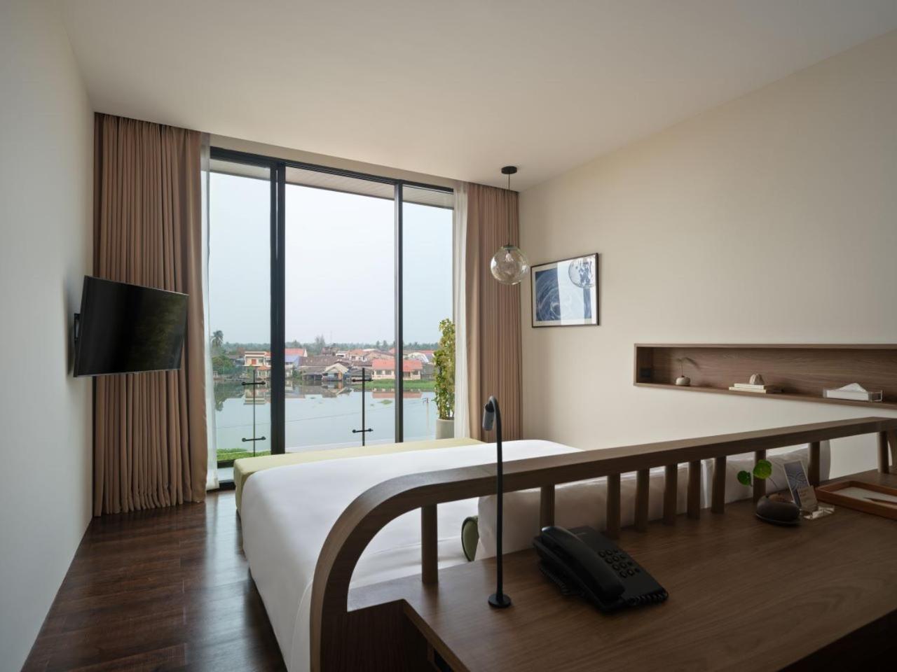 Neera Retreat Hotel 19/50