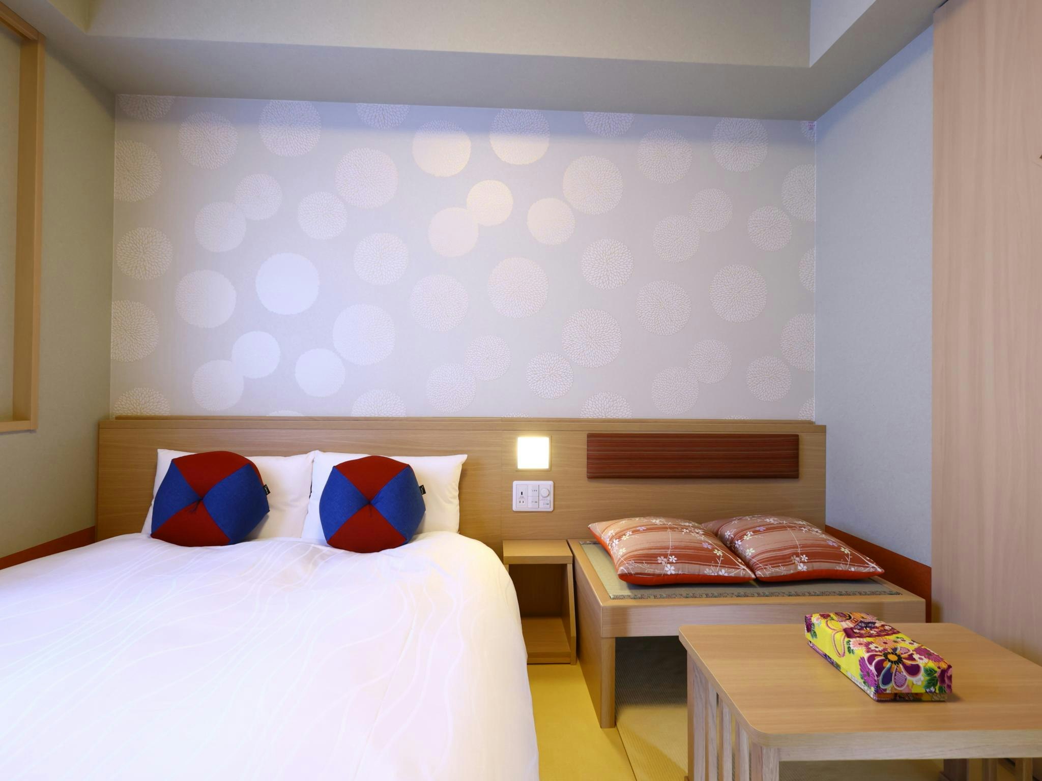 Moderate, Double Bed