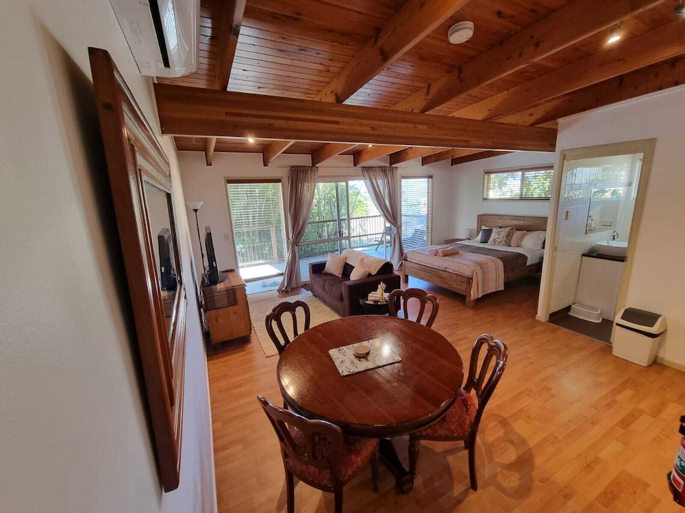 CLANDULLA COTTAGES 21/50