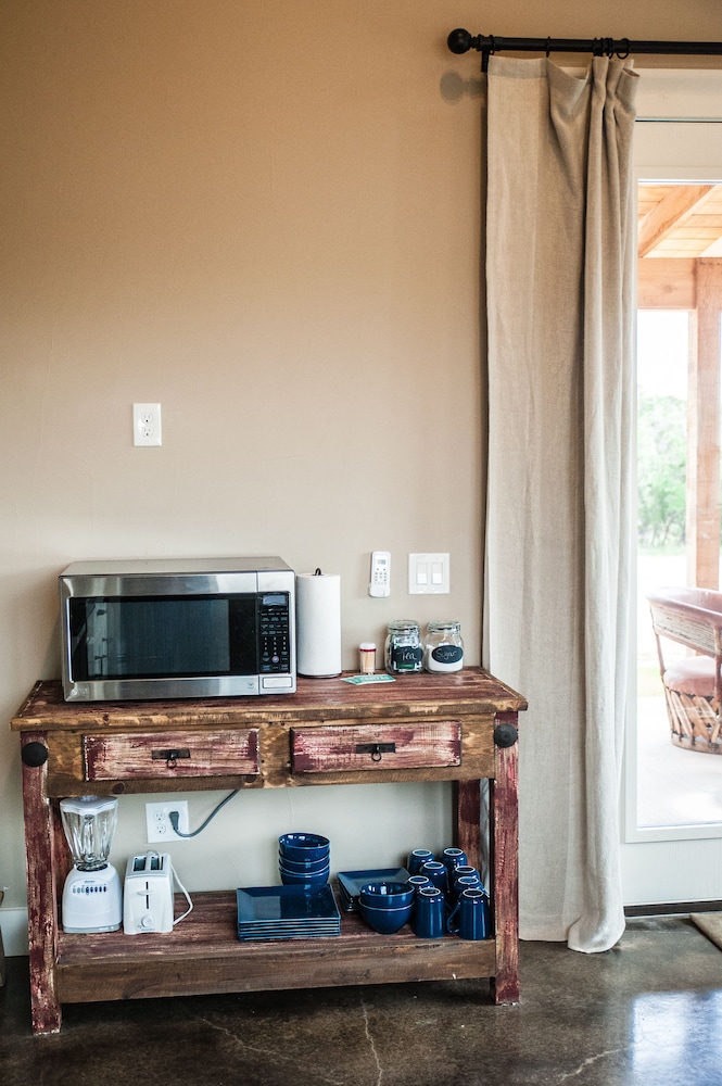 Hill Country Casitas 29/73
