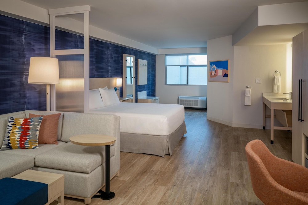 Hyatt Place Fort Lauderdale Cruise Port 12/47