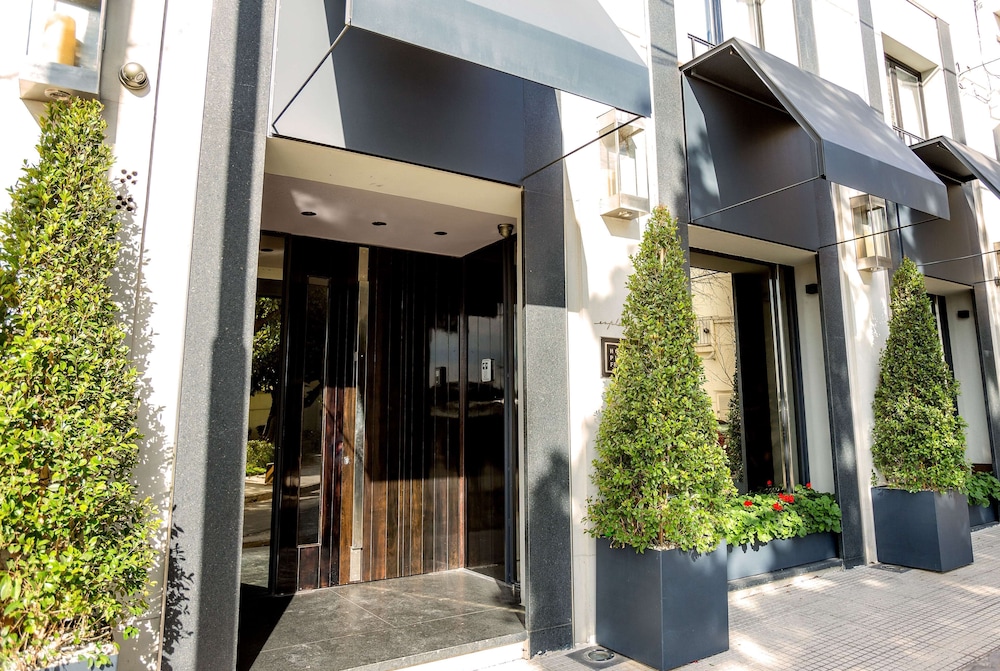 Esplendor By Wyndham Buenos Aires Plaza Francia in BUENOS AIRES