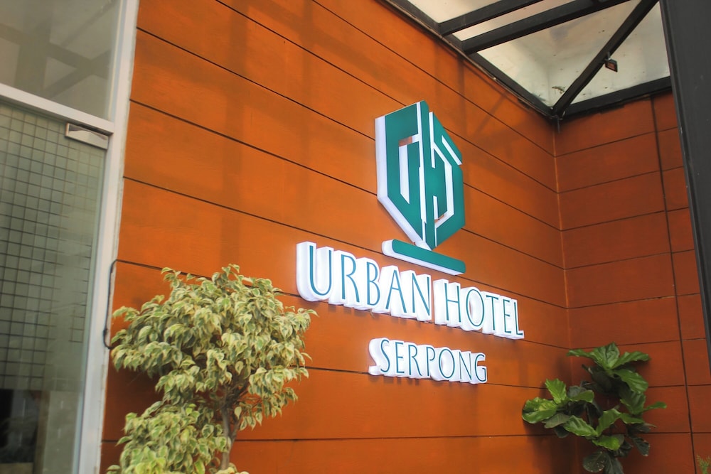Urban Hotel Serpong by ZUZU 10/89