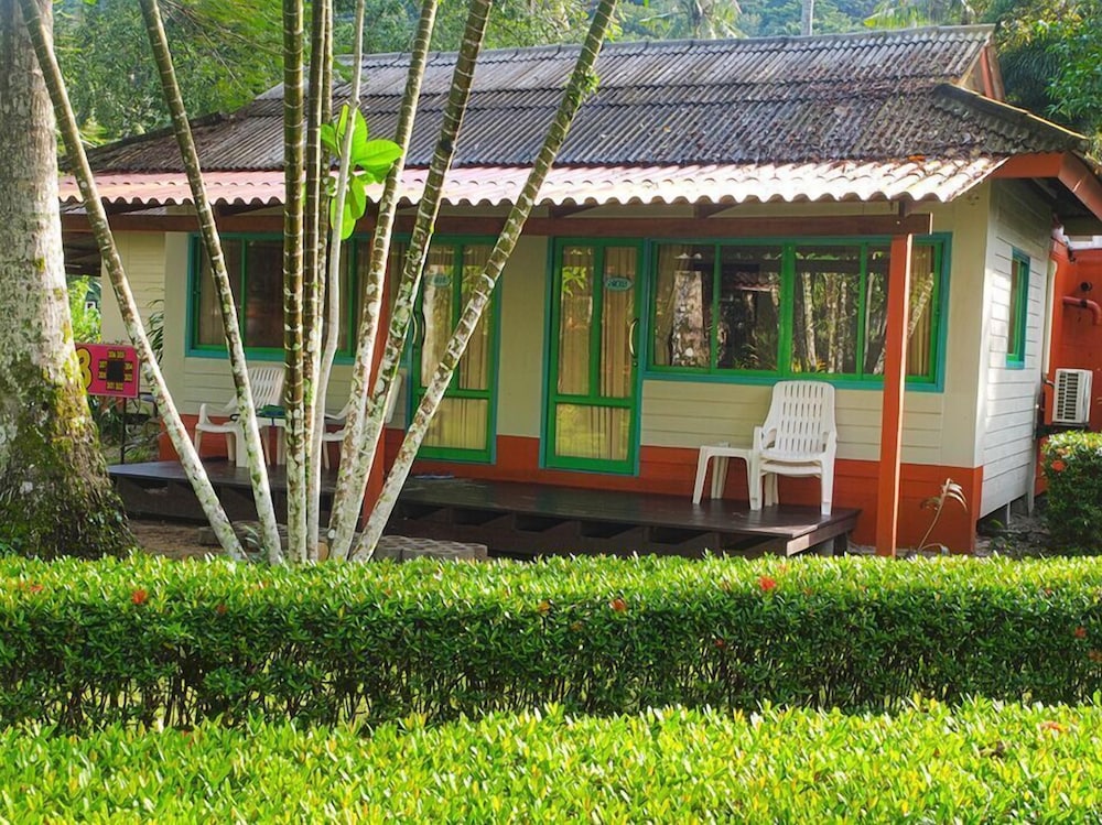 Ko Kut Ao Phrao Beach Resort 7/50