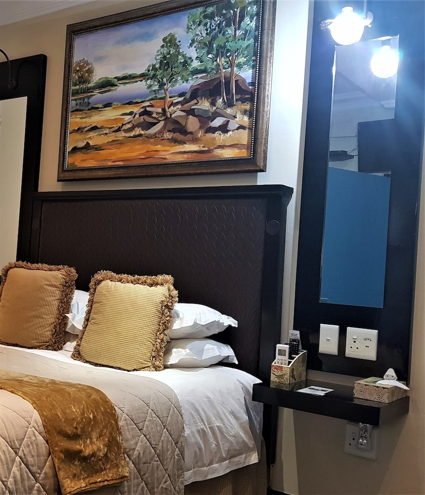 Constantia Manor Guesthouse 63/77