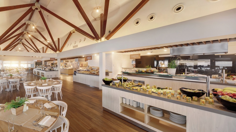 Valamar Bellevue Resort 38/56