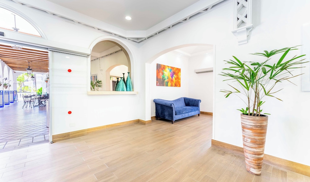 Beverly Hills Heights 22/67