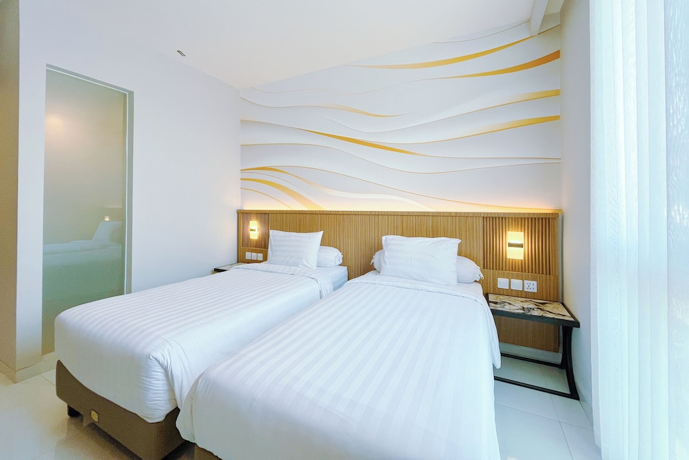 Front One Resort Indraloka 16/50