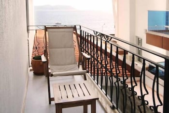 Nur Beach Hotel 30/41