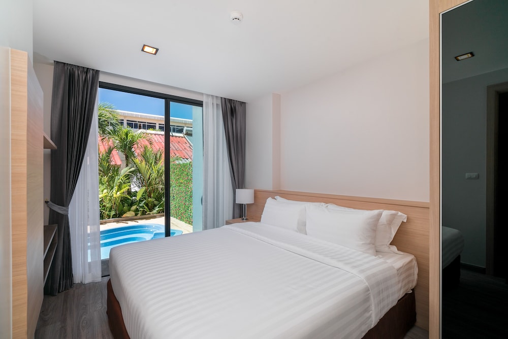 1 BEDROOM, DELUXE, PLUNGE POOL