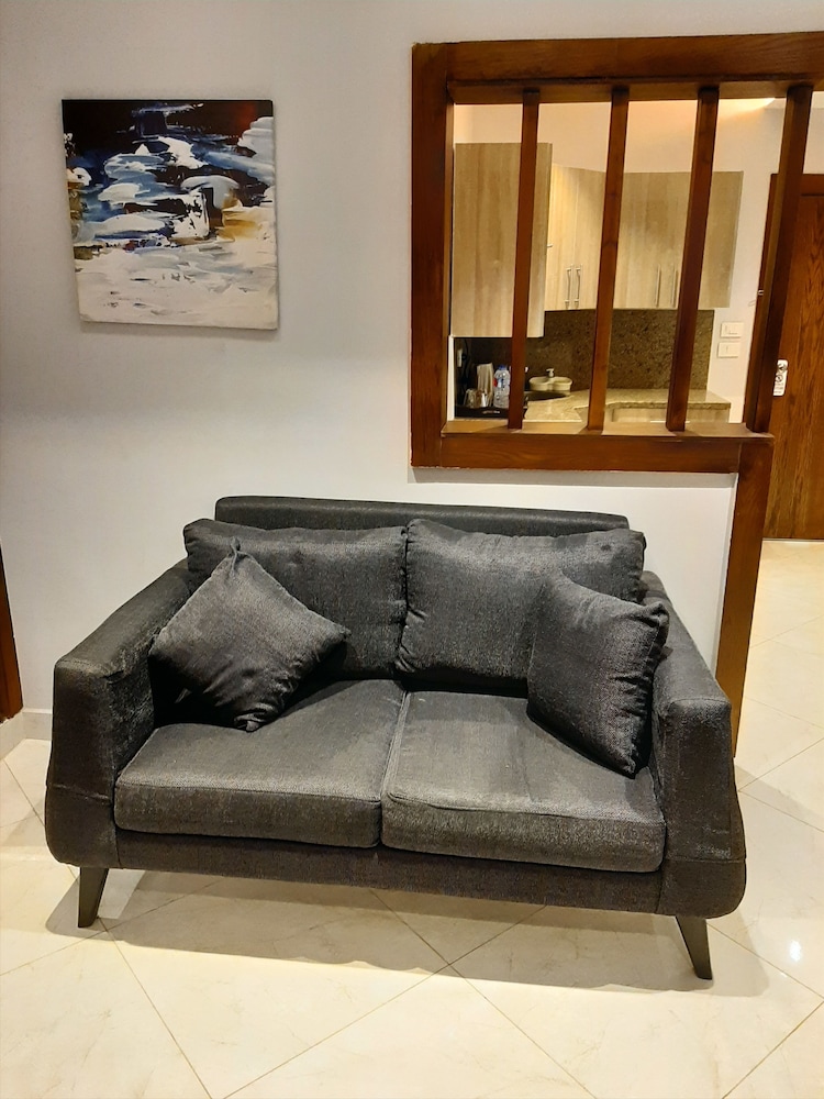 Nakhil Residence 34/45