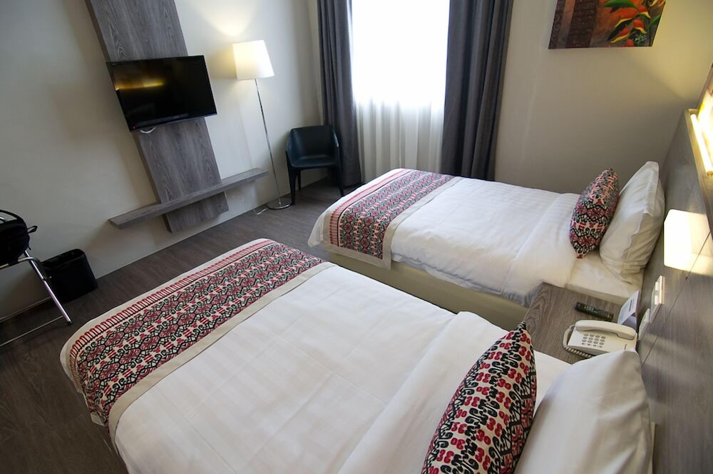 Ajang Hotel 15/48