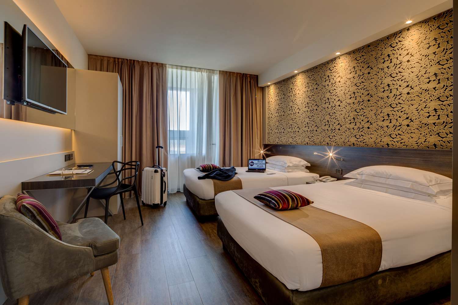Best Western Plus Hotel Farnese 18/61