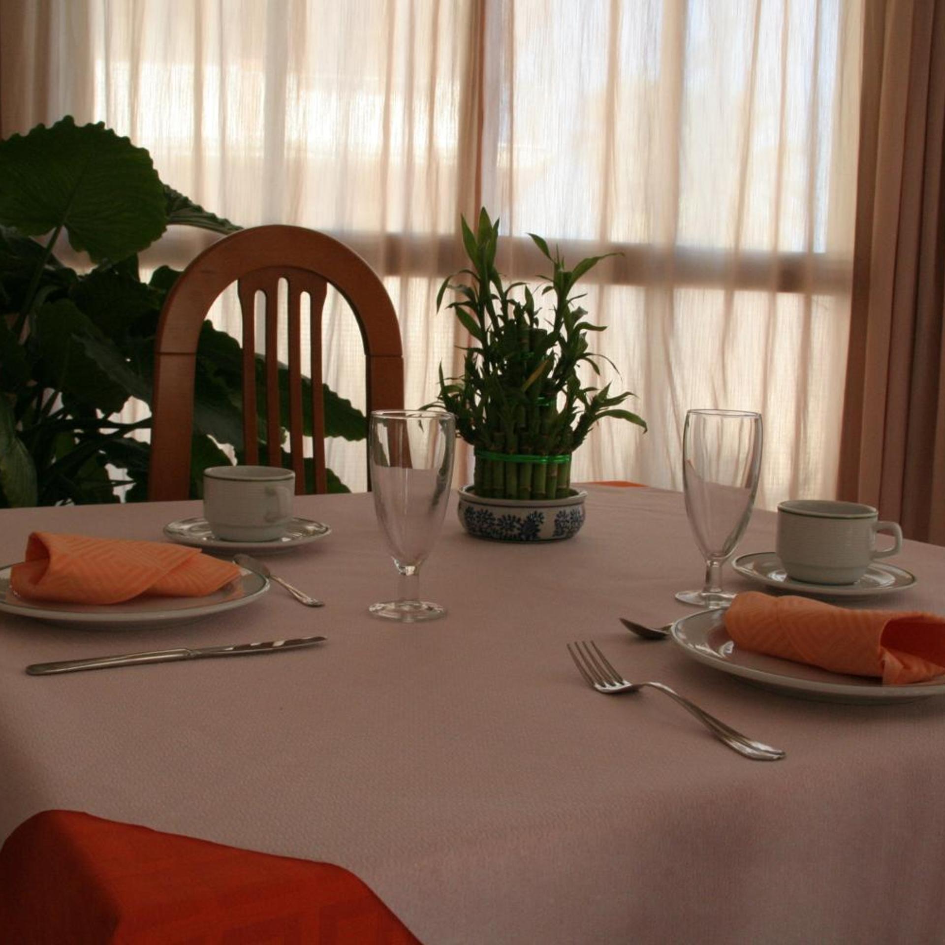 Hotel Levante 34/50