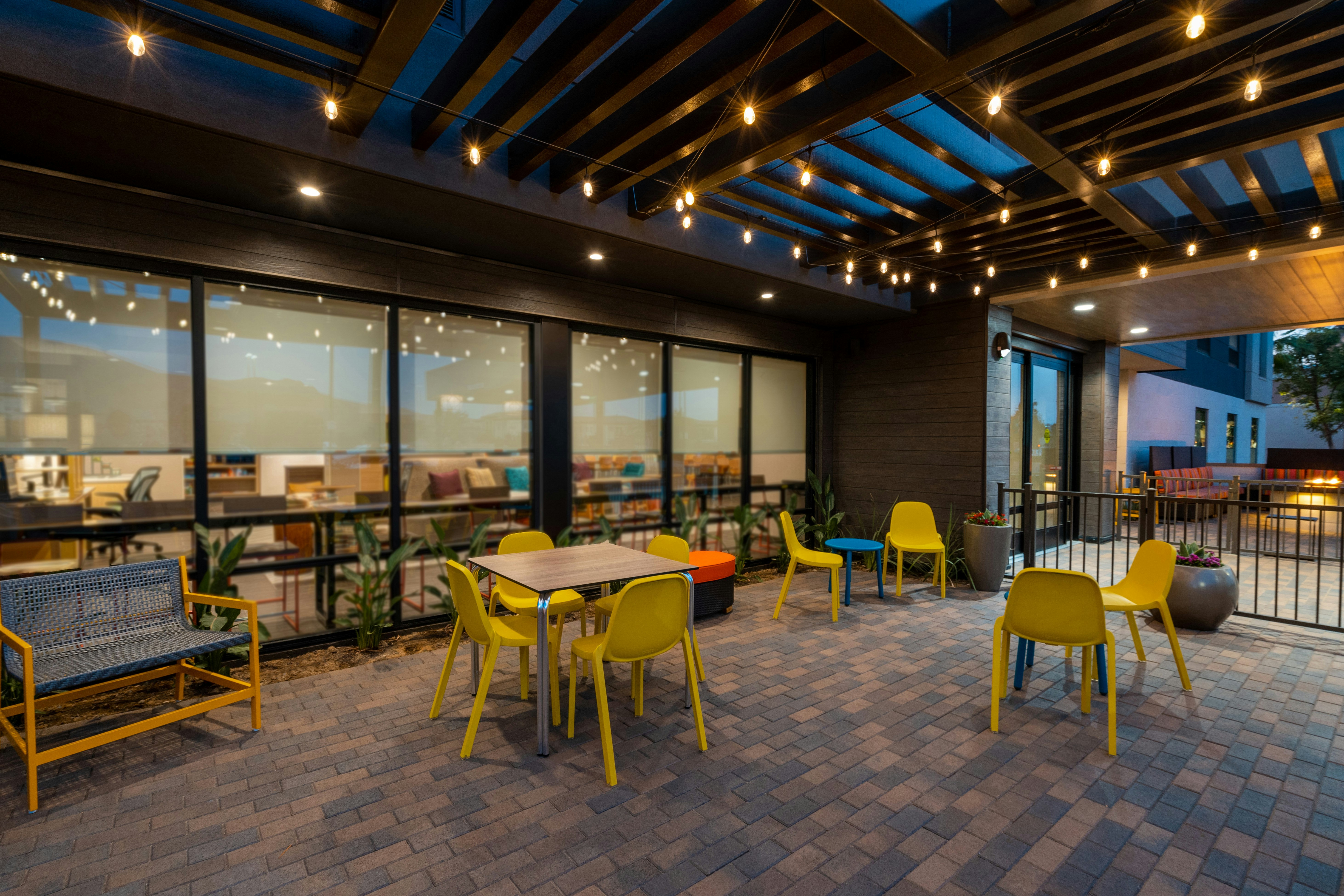 Home2 Suites By Hilton Corona 39/40