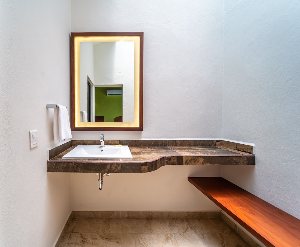فيلا عائلية بسرير كينج وسريرين كوين، Villas Coral Huatulco 6/6