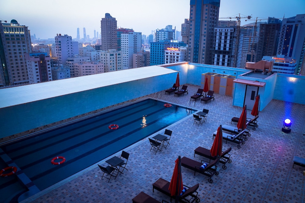 Arman Hotel 28/50