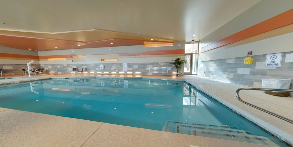 Cliff Castle Casino Hotel 26/63