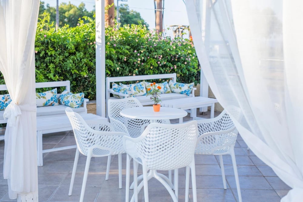 Creta Aquamarine Hotel 70/88