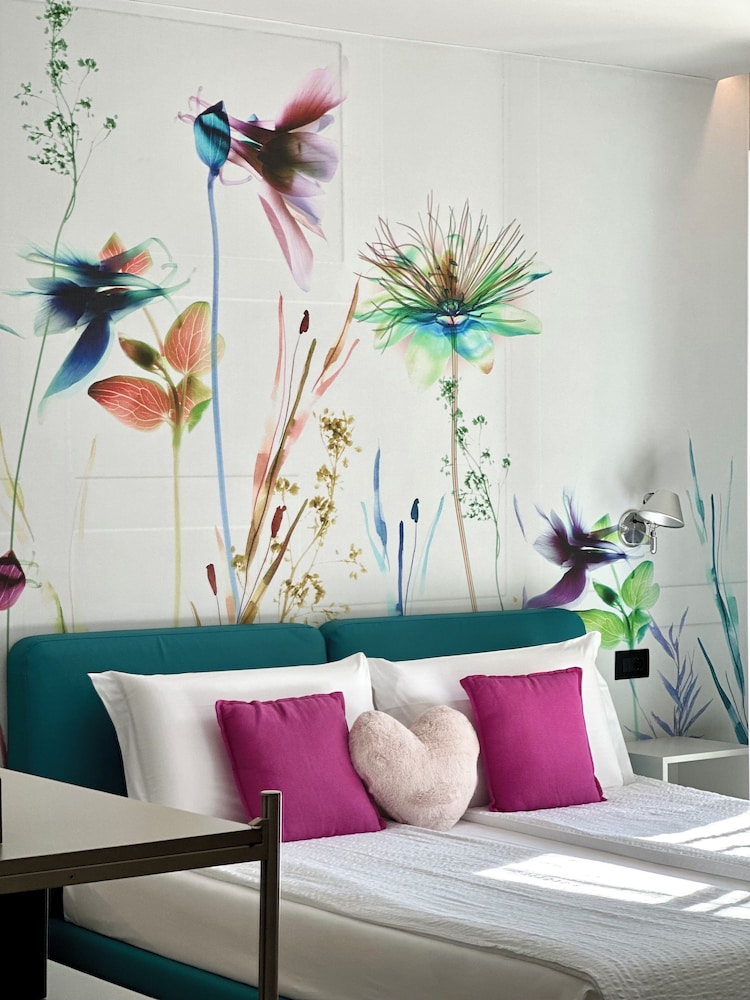 Hotel Meridiana 53/76