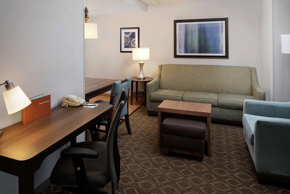 Homewood Suites by Hilton Cleveland Solon 38/63