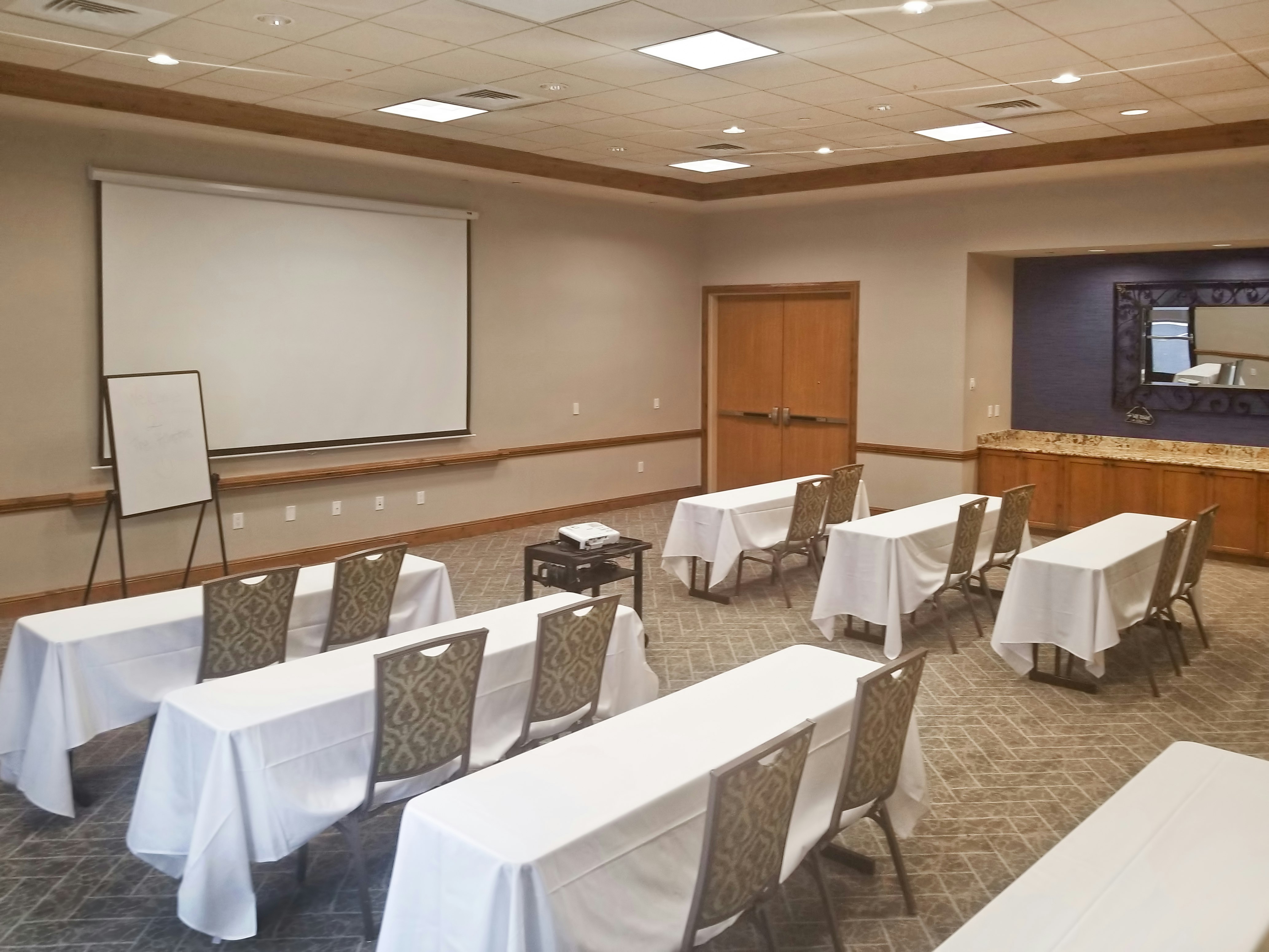 Hampton Inn & Suites Salt Lake City-West Jordan 37/47