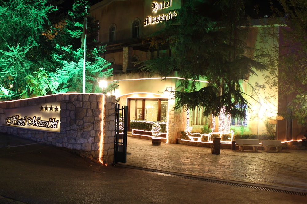 Massabki Hotel 33/38