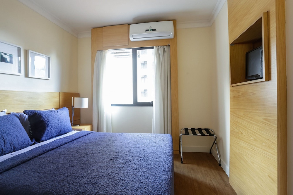 Esuites Congonhas by Atlantica 20/85