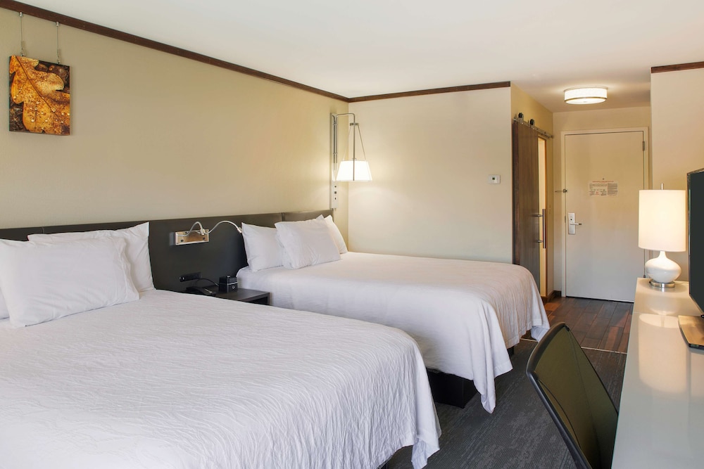 Hilton Garden Inn Bentonville Hotel 21/62