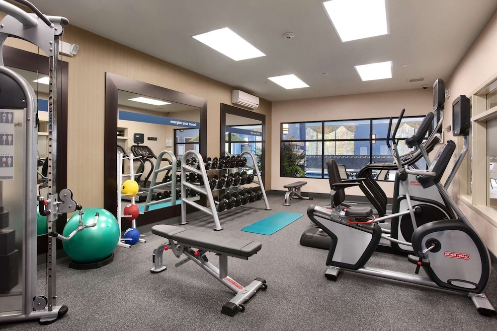 Hampton Inn And Suites Hartford/Farmington 40/76