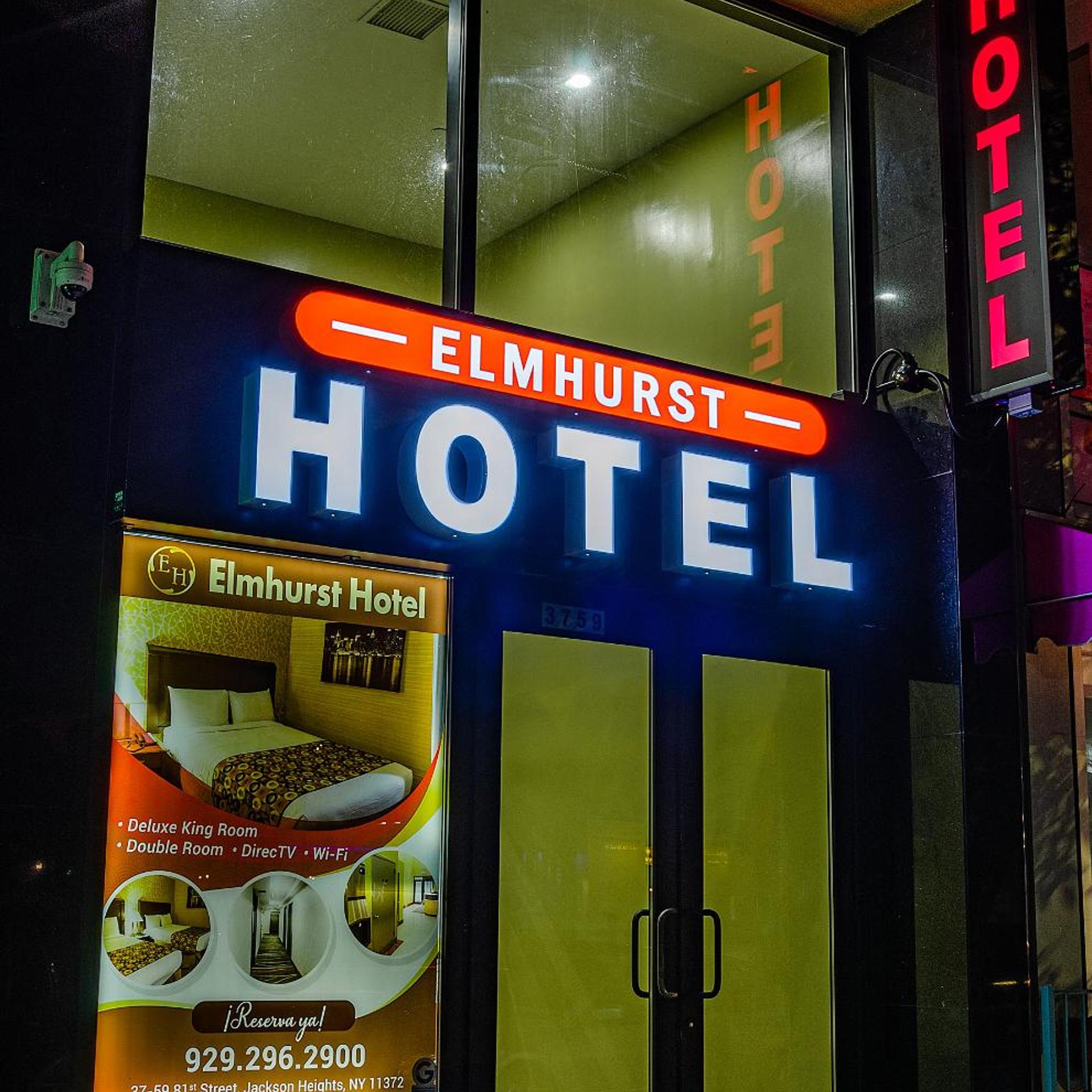 Elmhurst Hotel 5/50