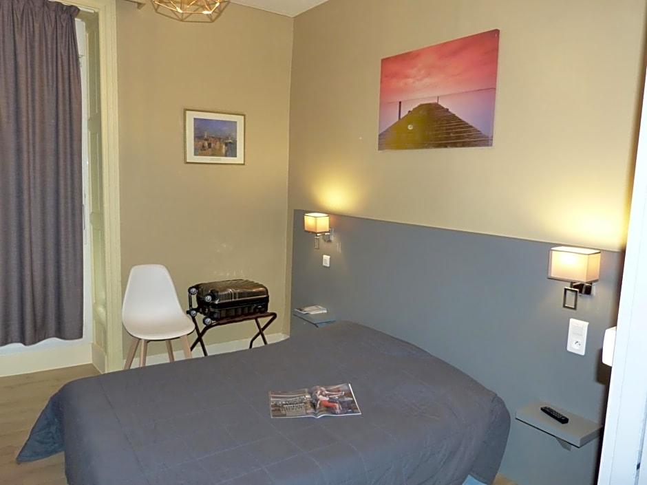 Contact Hotel Terminus 11/31
