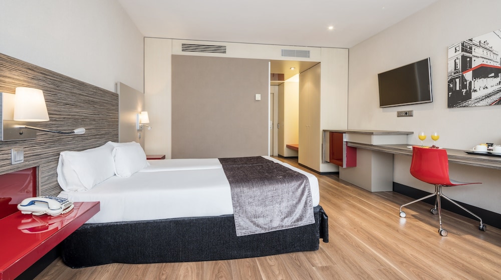 Room at Ilunion Barcelona, BARCELONA