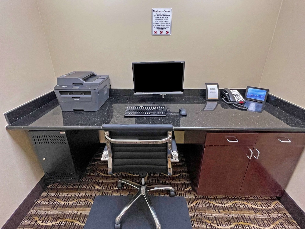 Comfort Inn Orange I-10 37/44