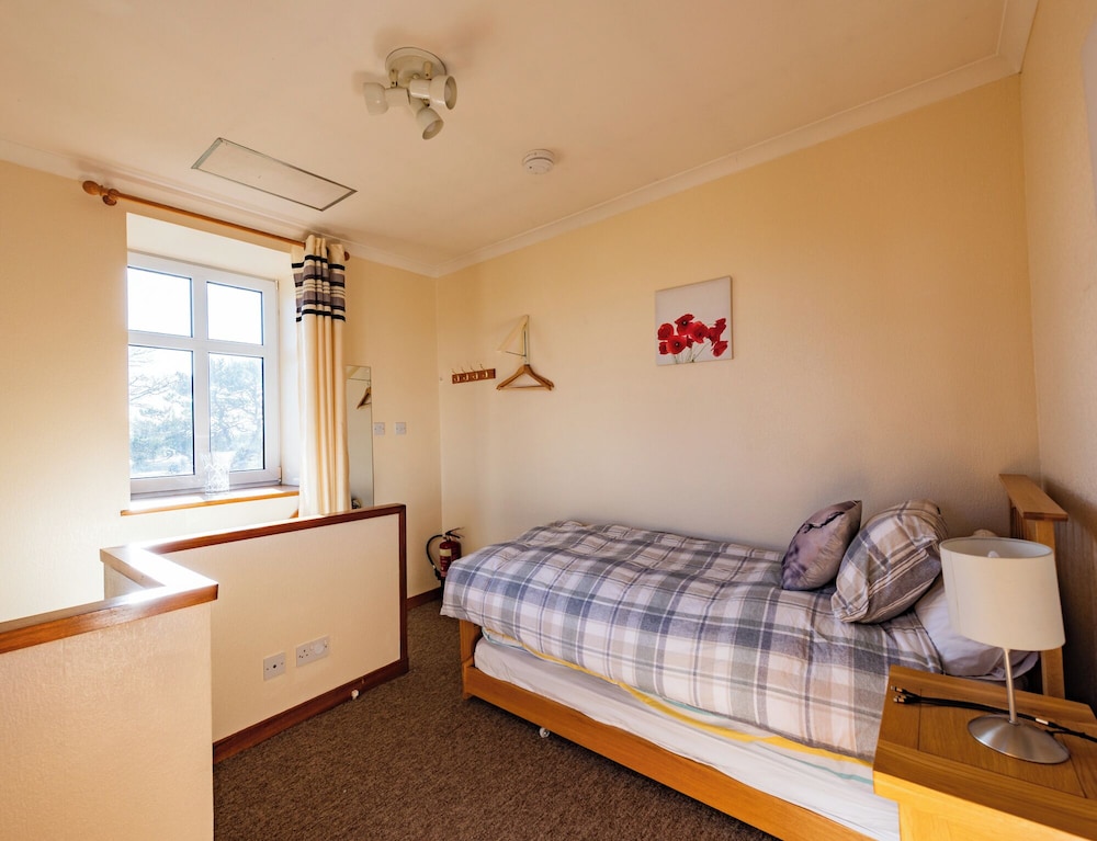 Darwin Cottage Self Catering In Elgin 9/50