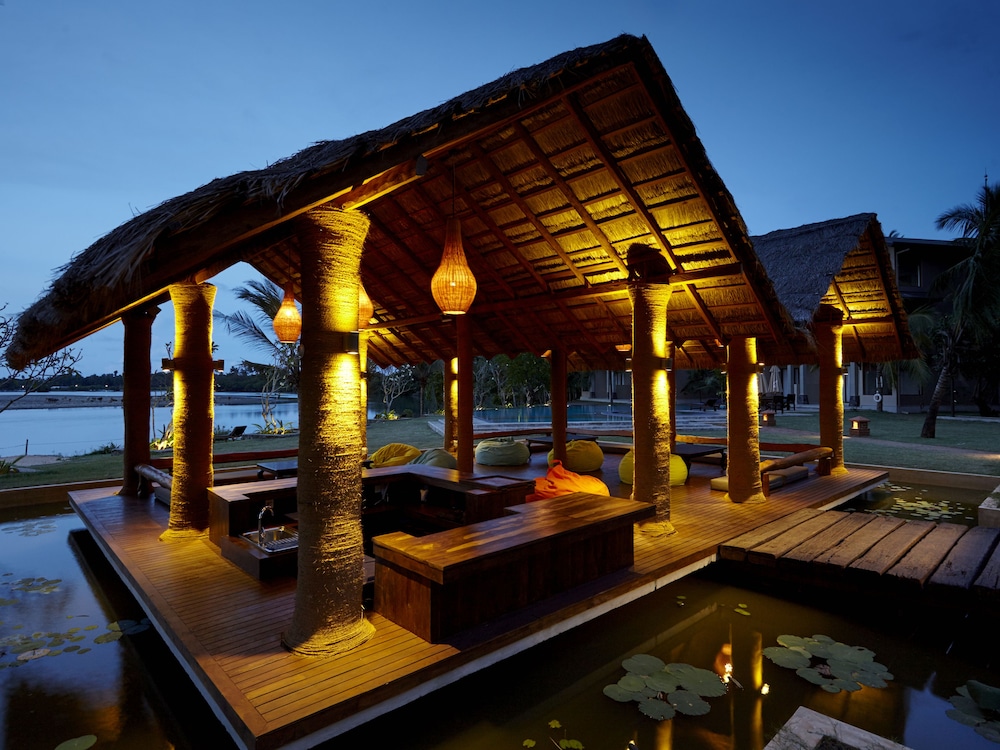 Amaranthe Bay Resort Spa 37/55