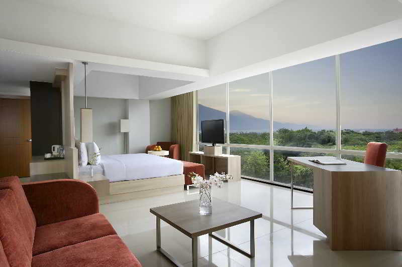 Hotel Santika Palu 16/36