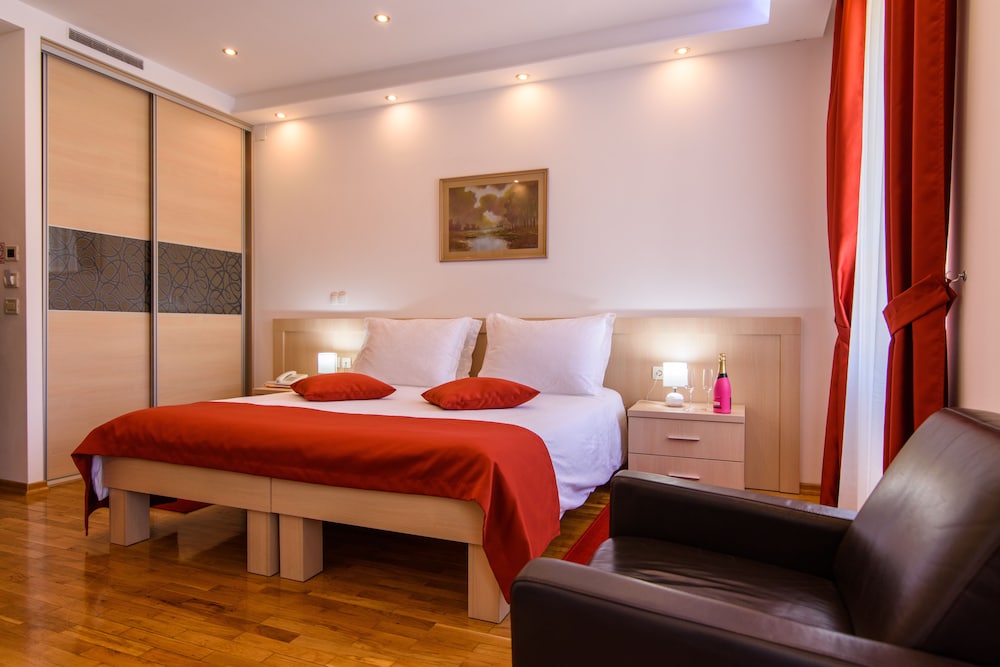 Hotel Vila Sikaa 22/77