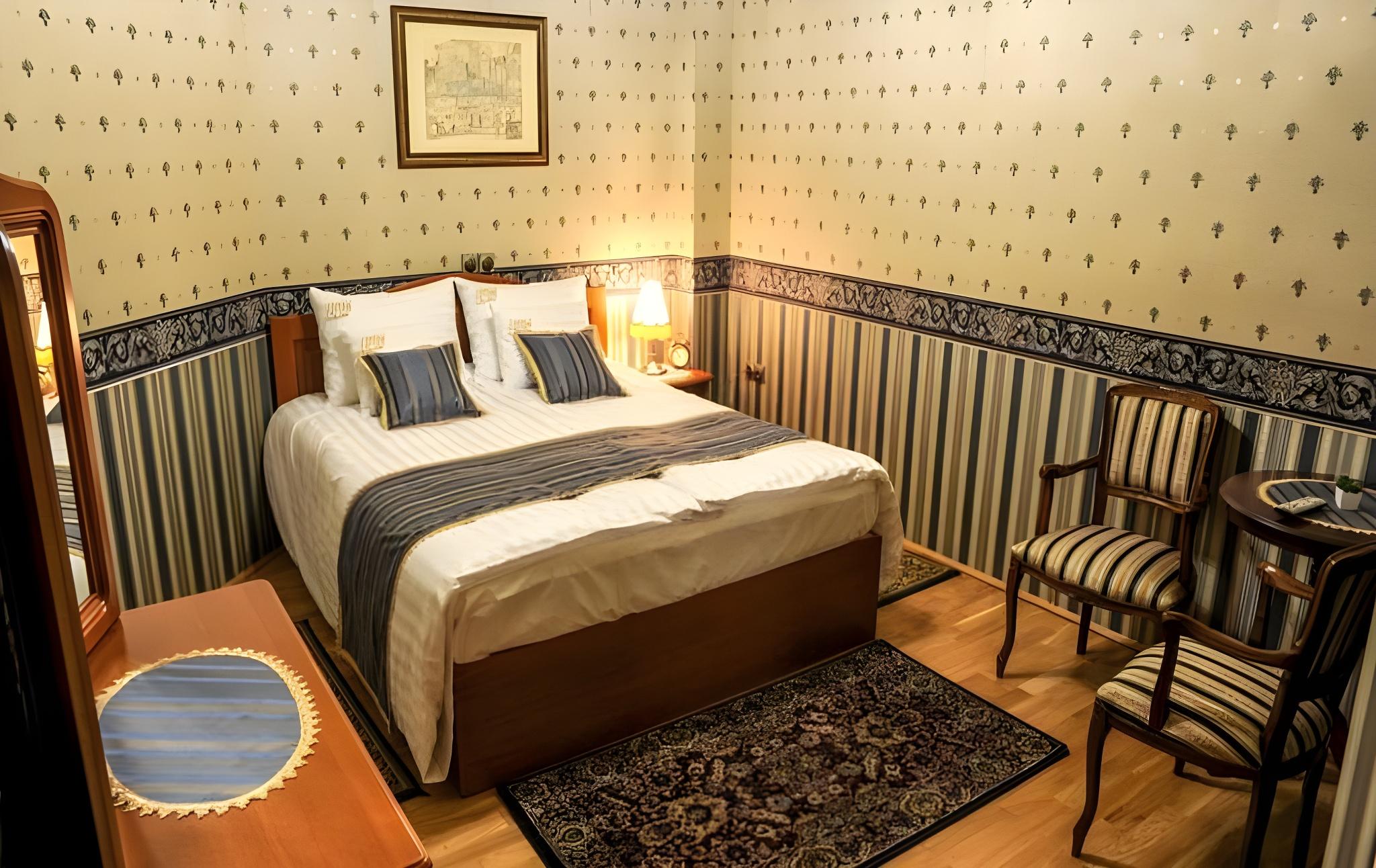 Economy, Double Bed, No Window