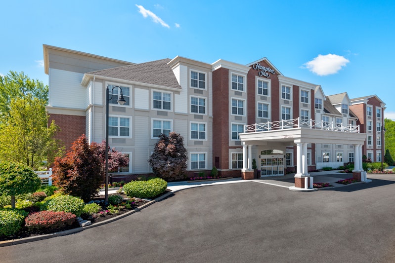 Hampton Inn Buffalo Williamsville 44/45
