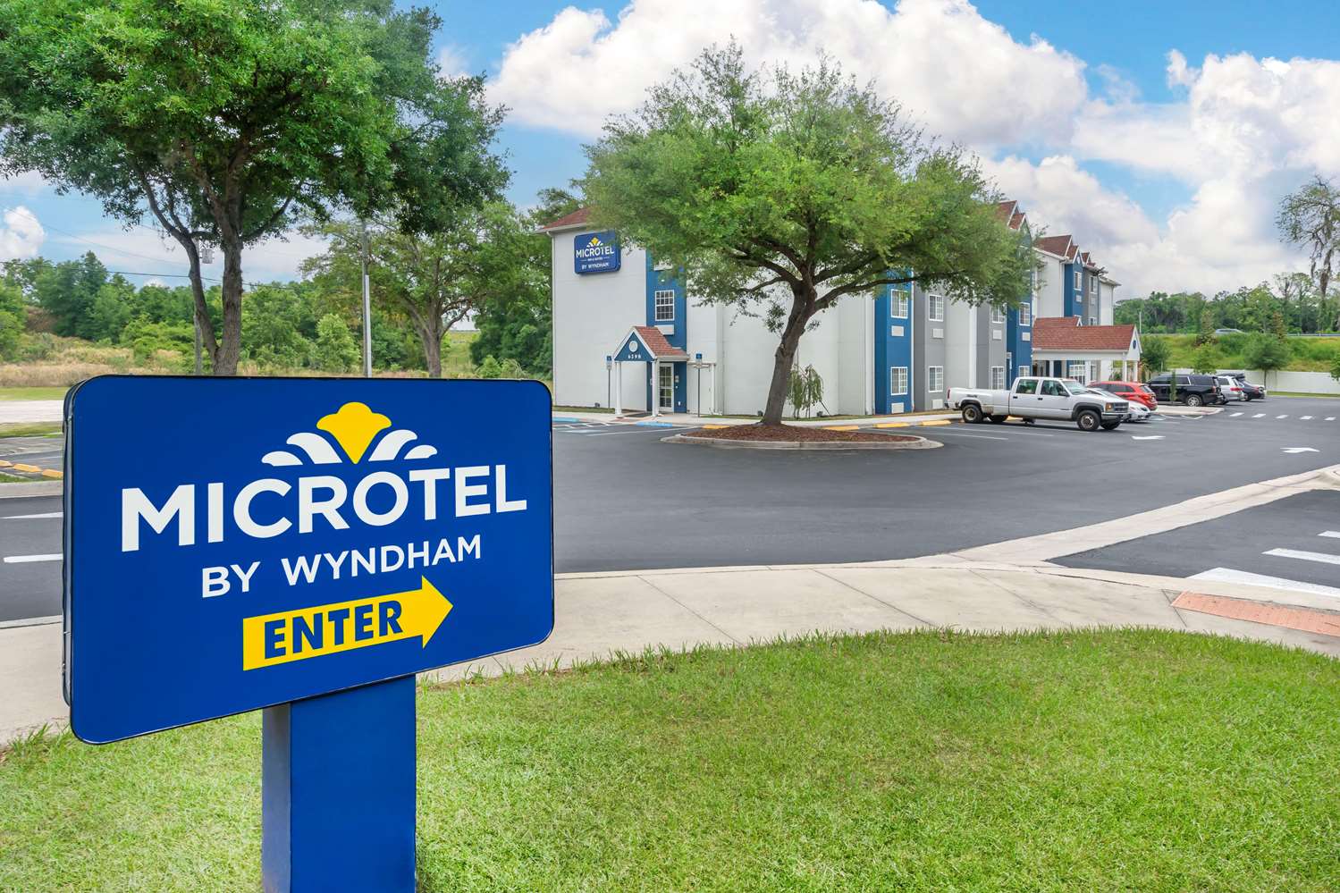 Microtel Inn and Suites by Wyndham Brooksville 46/53