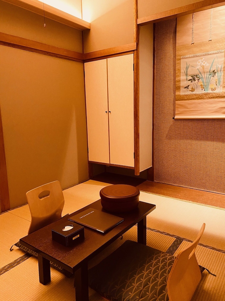 Ryokan Sansuiso 26/45