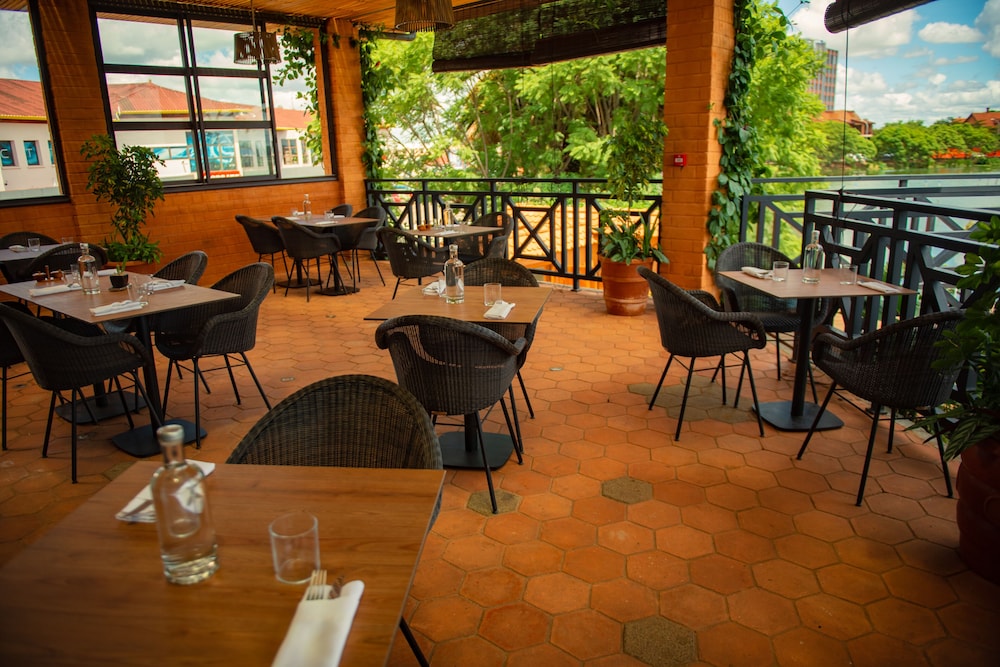 Radisson Blu Hotel Antananarivo Waterfront 49/50