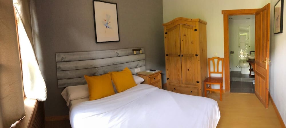 Hotel Torrecerredo 15/38