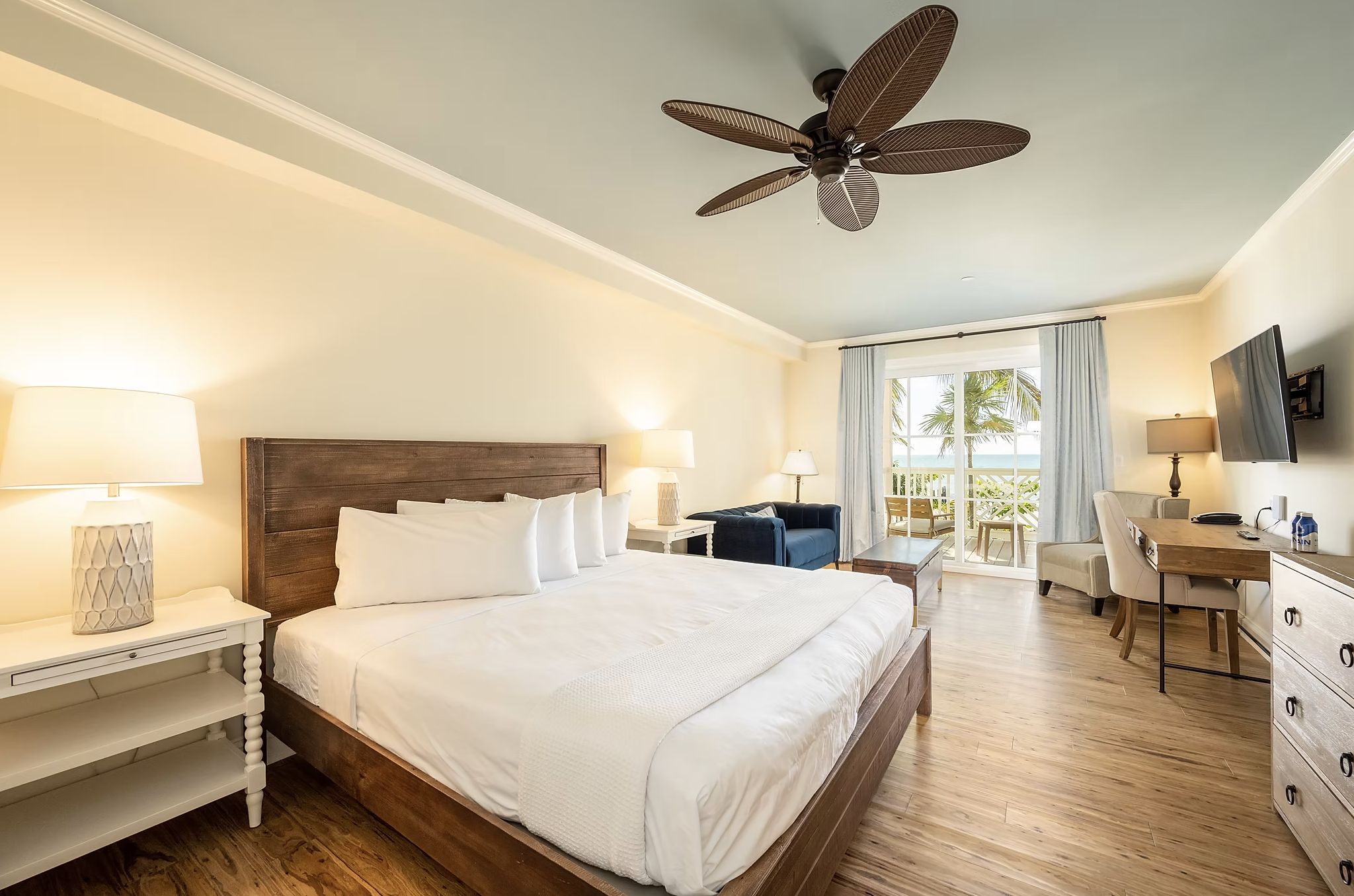 Grassy Flats Resort & Beach Club (ex Casa Del Sol Beach Resort) 3/42