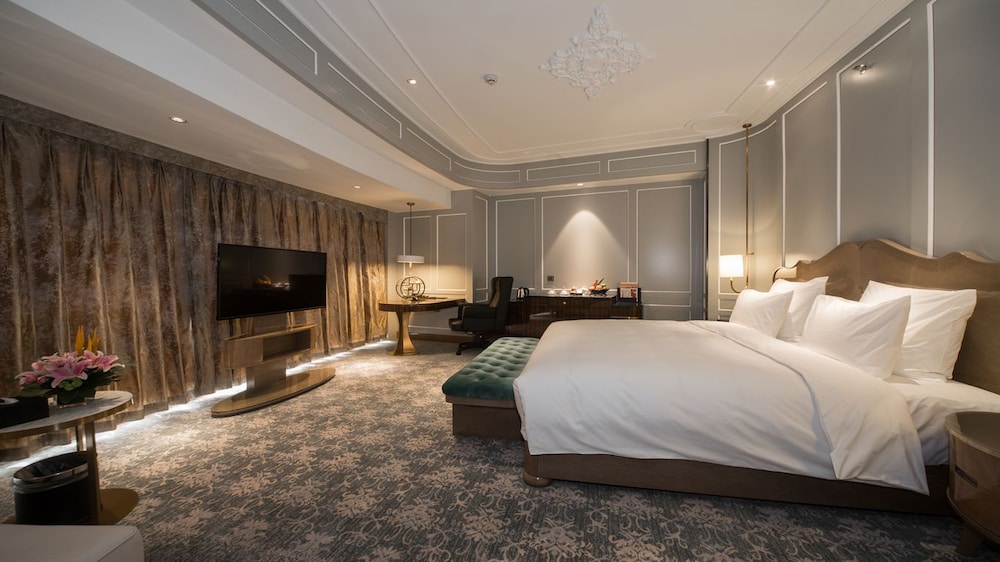 LONGEMONT HOTEL CHENGDU(THE LONGEMONT HOTELS) 6/26